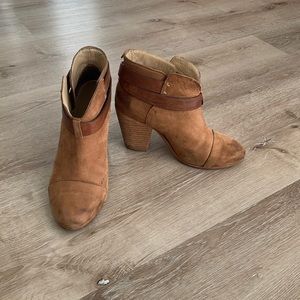 Rag and Bone * Camel leather * Harrow booties. Size 37.